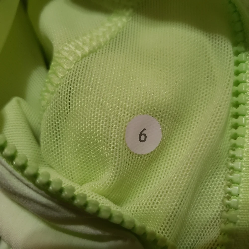 LULULEMON Athletica Neon Green Hooded Jacket 6